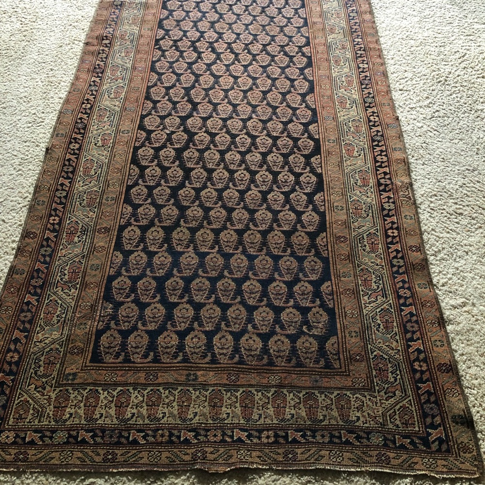 Antique runner